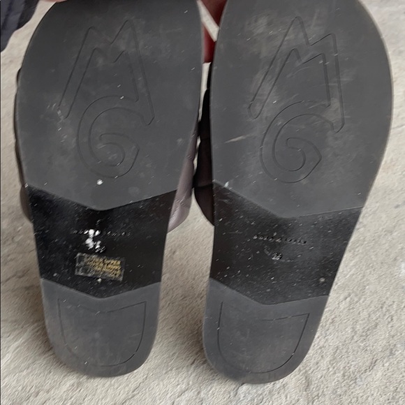 MGEMI GREY LEATHER SANDAL SLIDE - Picture 6 of 7